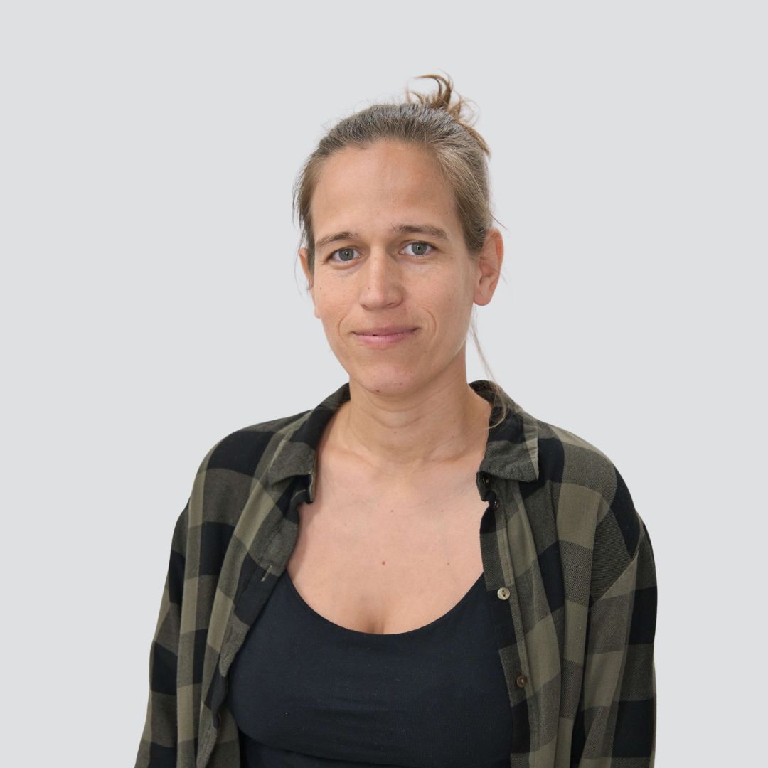 Idoya Pinilla Riera - Fisioterapeuta pediatrica Meritxell Solà - Psicóloga perinatal - Pediatrics Lleida